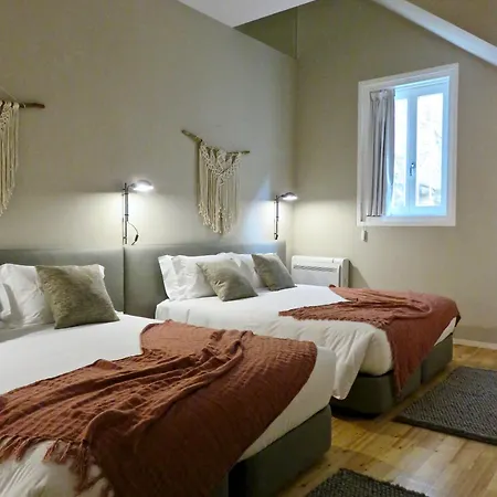 Serviced - Miragaia Ii Aparthotel Porto