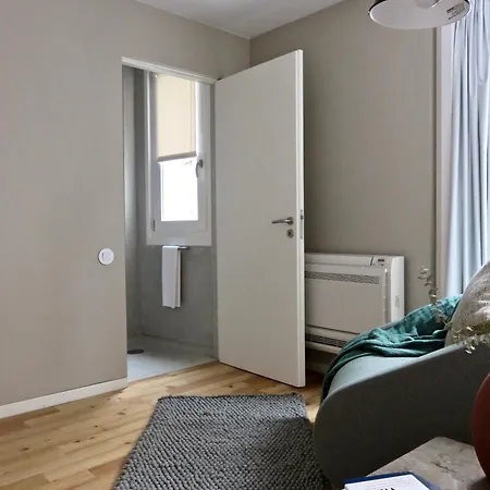 Serviced - Miragaia Ii Appart hôtel Oporto